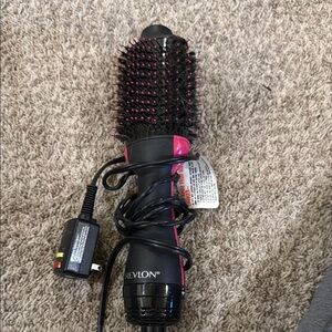 Revlon Black and Pink Hot Air Brush for Volumizing and Smoothing